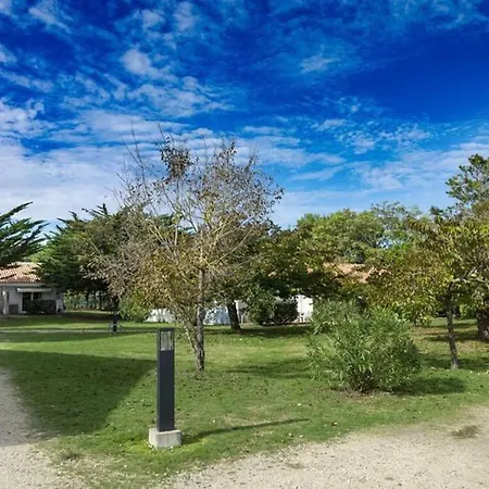 Avec Piscine à 300m De La Appartement