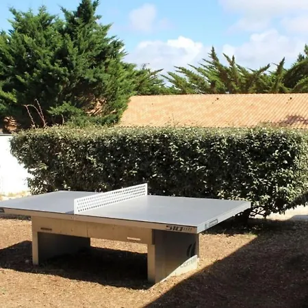 Appartement Avec Piscine à 300m De La *